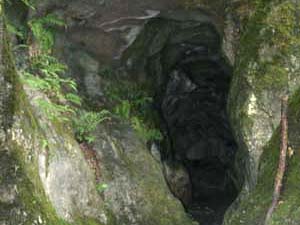 �s�񓴂̓���