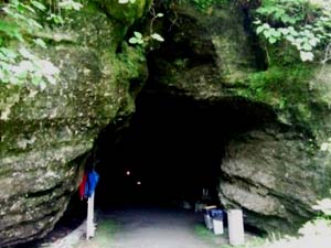 不二洞の洞内